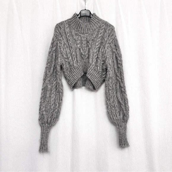 Zara Cable Knit Chunky Cropped Grey Sweater Sweater - Picture 2 of 9